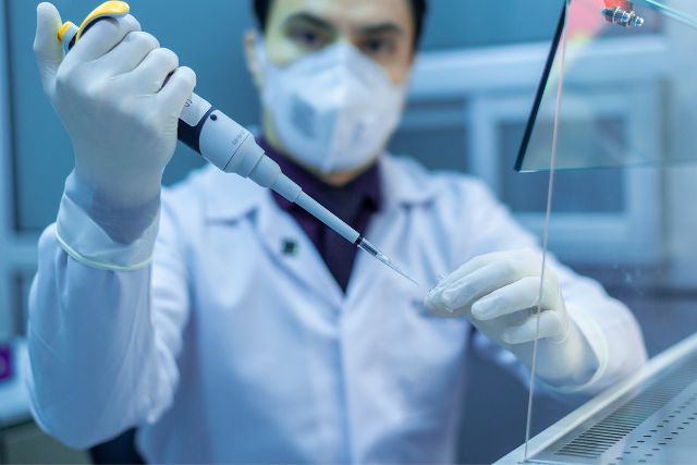 iseie, Diplomado en Bioética, diálogo fe-razón, desarrollo científico, hard skills y soft skills, Profesionales de la salud, farmacia, ciencias gerenciales, bioética de la salud